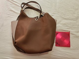 2 Bolsos Polipiel Beige y Camel