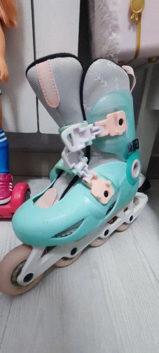 Patines en línea infantiles color turquesa