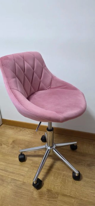 Silla oficina terciopelo rosa con ruedas