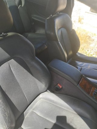 Mercedes-Benz  CLK 2002