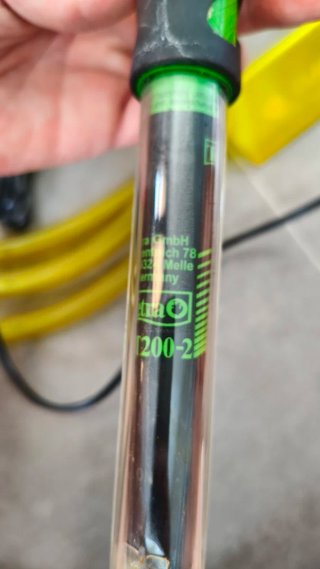 Calentador acuario Tetra HT200