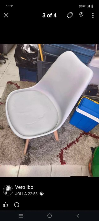 Juego de 4 sillas blancas