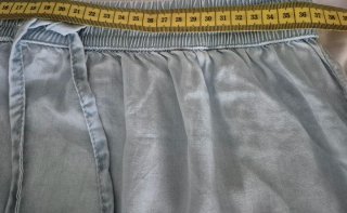 Conjunto camiseta y falda azul
