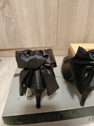 Zapatos de satén negros talla 37