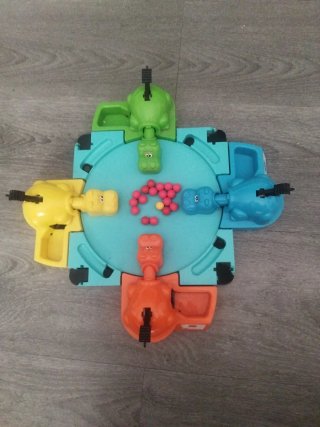 Juego de mesa Tragabolas