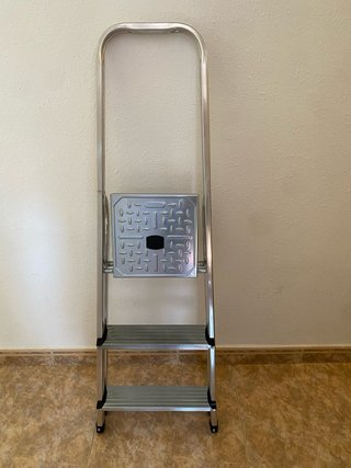 Escalera aluminio 3 peldaños