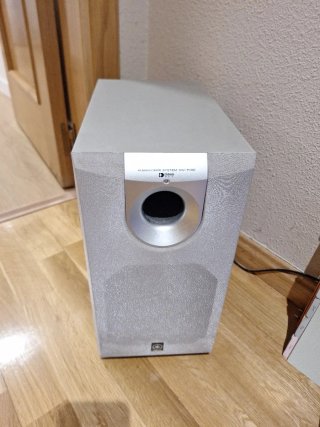 Sistema altavoces Yamaha 5.1 para Homecinema.