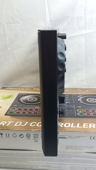 Controlador DJ Pioneer DDJ-200