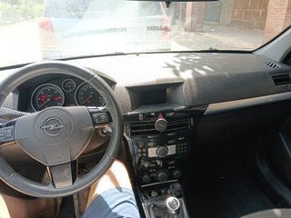 Opel Astra caraban 2010