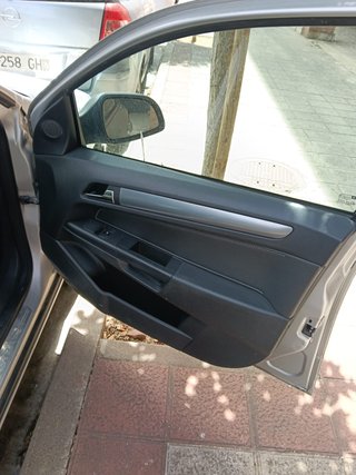 Opel Astra caraban 2010