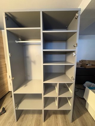 Armario vestidor blanco y gris
