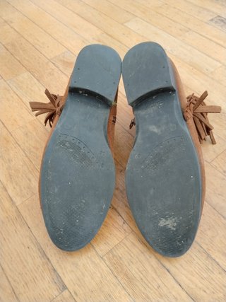 Botines de ante marrones con flecos