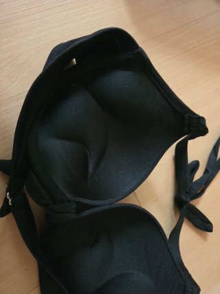 Top Bikini Push-Up H&M Negro talla 90B
