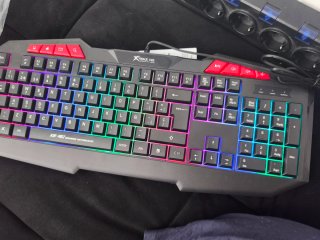 Combo Gaming Xtrike Me: Teclado, Mouse y Cascos