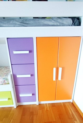 Cama tren infantil con escritorio