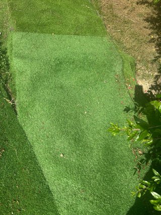Césped artificial verde