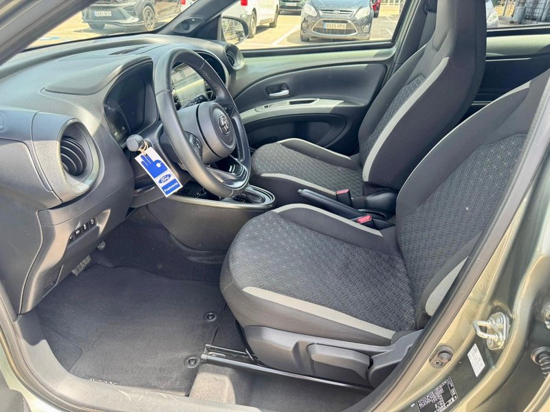 Toyota Aygo 2023, foto 11