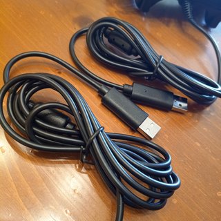 2 Controller Xbox 360 Neri Cablati Compatibili