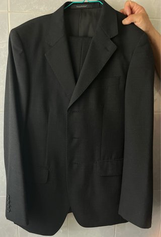 Traje negro hombre