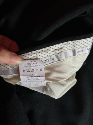 Traje negro hombre