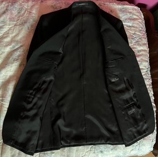 Traje negro hombre