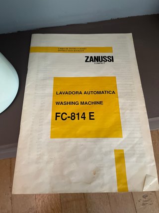 Lavadora Automática Compacta