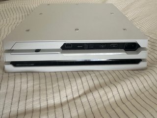 PS4 Pro 1TB Bianca
