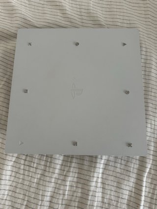 PS4 Pro 1TB Bianca
