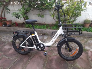 Bicicleta Eléctrica Plegable Blanca