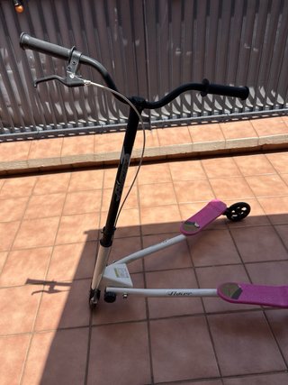 Patinete doble de 3 ruedas- aguanta 100kg PLEGABLE