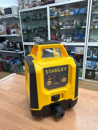 Nivel Láser Rotativo Stanley STHT77616