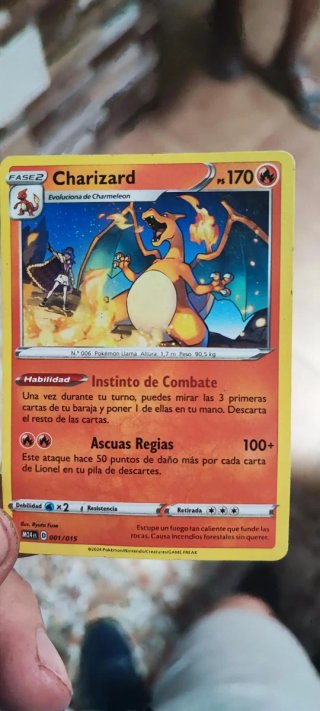 Carta Pokémon Charizard FASE 2 PS 170