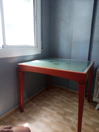 Mesa de comedor cristal y madera