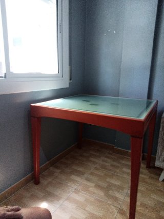Mesa de comedor cristal y madera