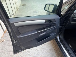 Opel Zafira 1.7 CDTi 111 Years