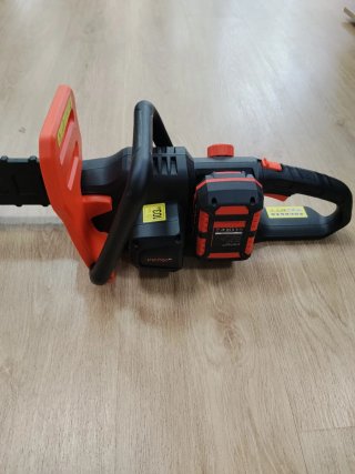 Motosierra DCS-201BC Batería 20V/4Ah + Cargador