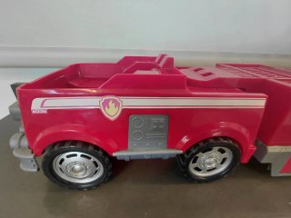 Camión de bomberos de juguete