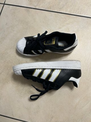 Adidas Superstar OT-Tech nere oro