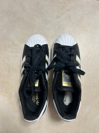 Adidas Superstar OT-Tech nere oro
