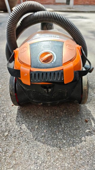 Aspirador Rowenta Compacteo Cyclonic 1900W