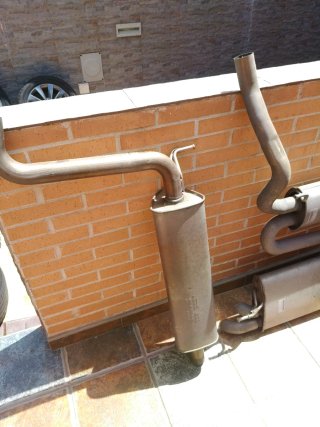 Silencioso intermedio y trasero Seat León MK3