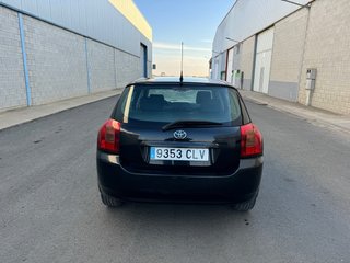 Toyota Corolla 2003