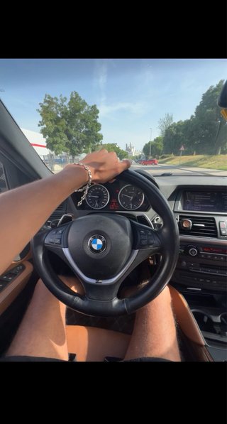 BMW X6 2012