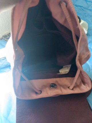 Mochila rosa y morada