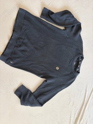 Jersey Mossimo Talla M Azul Oscuro