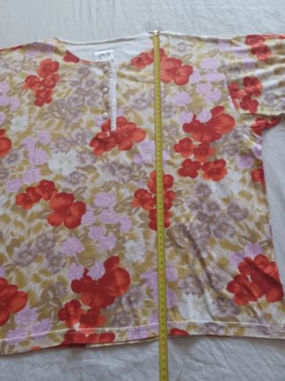 Maglietta floreale multicolor