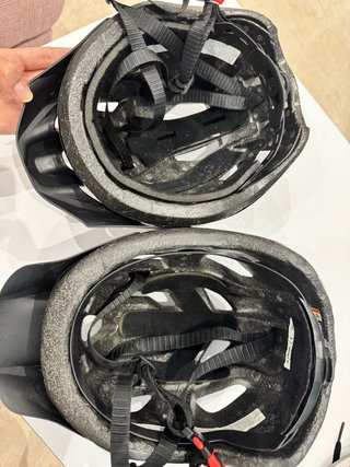 2 cascos de bicicleta talla L (57-62 cm)