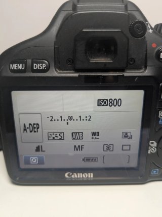 Canon EOS 550D con Battery Grip