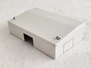 Caja conexiones AV: HDMI, VGA, RCA, USB, RJ45