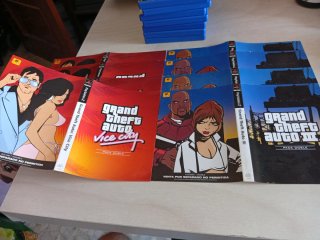 Confezione copertine GTA III e Vice City PS2